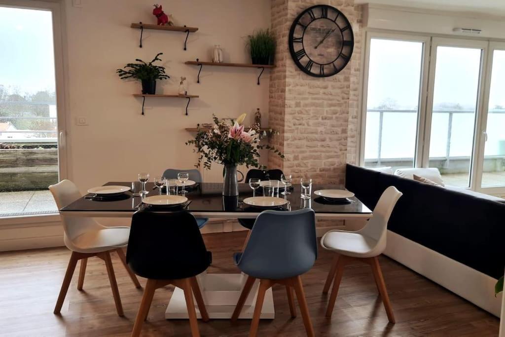 Le Nid : Rooftop Moderne Surplombant La Nantes