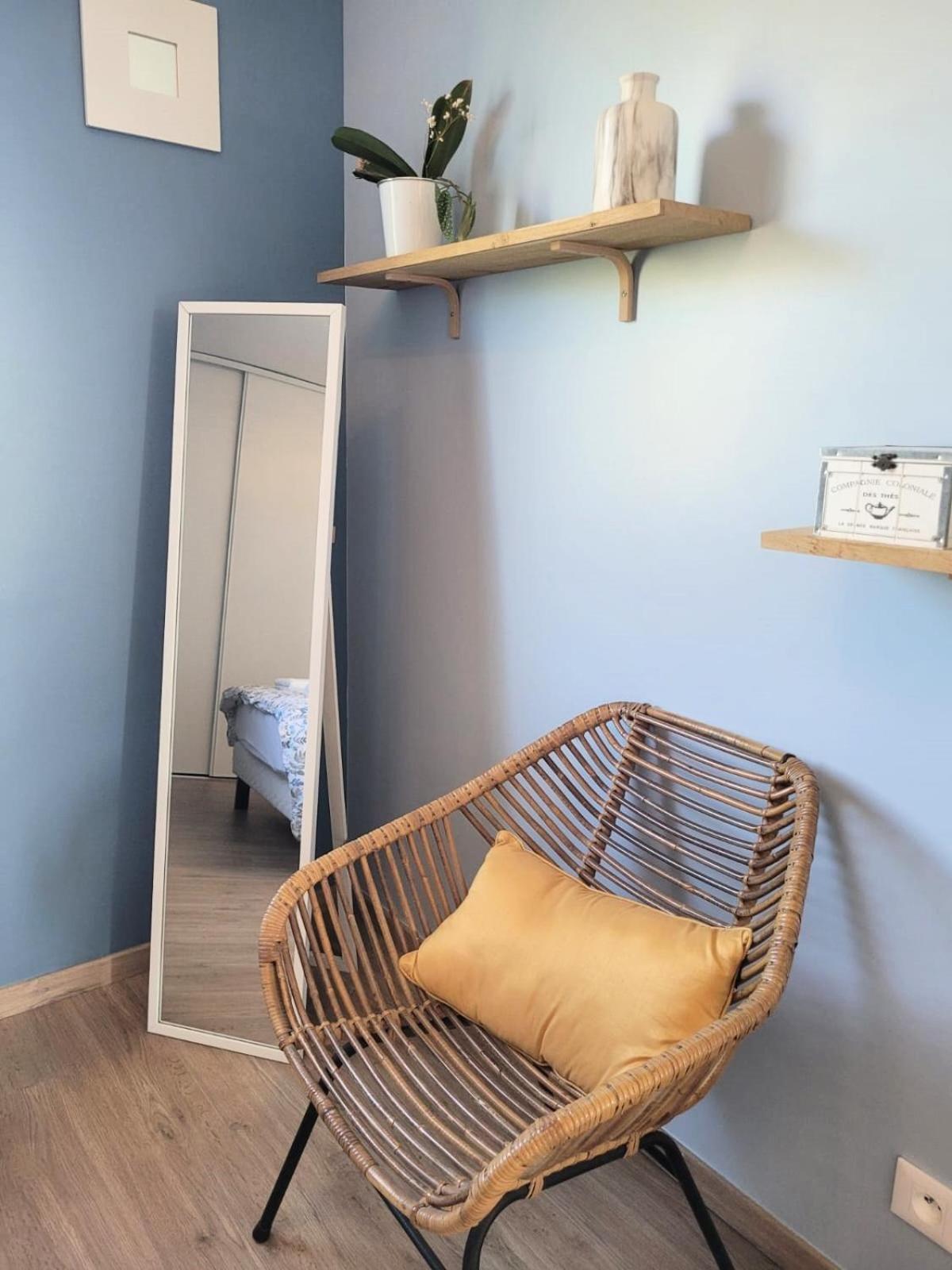 Le Nid : Rooftop Moderne Surplombant La